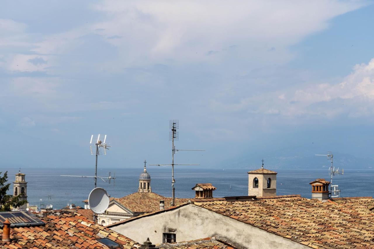 Lapiccolina Lägenhet Desenzano del Garda Exteriör bild